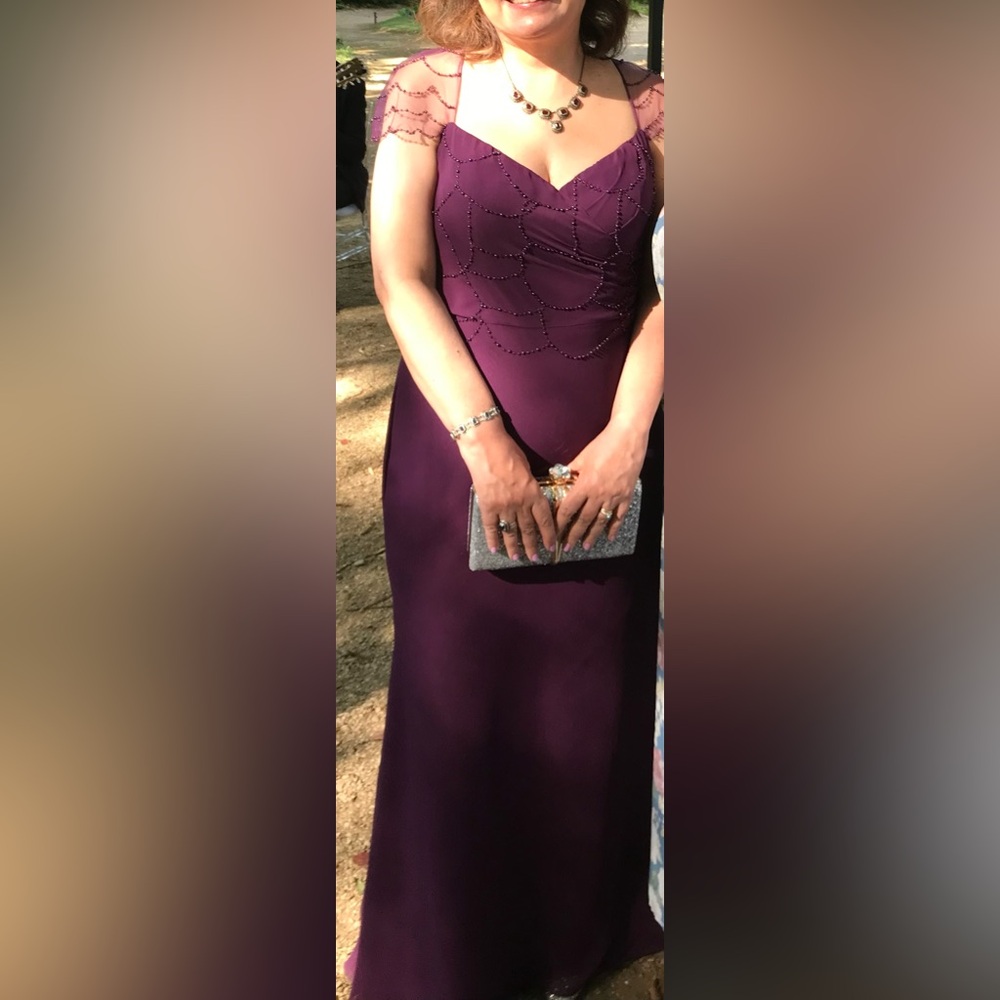 Made in Canada- Bridalane Gowns long evening dress - 10